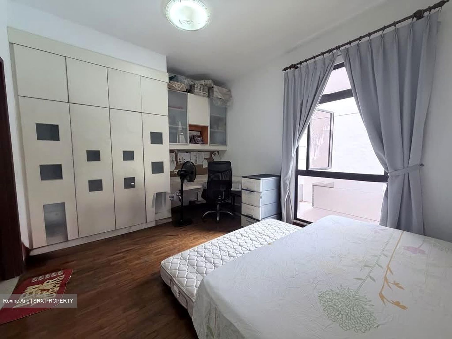 Seletaris (D27), Condominium #559915511